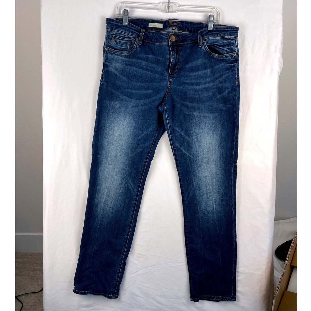 Kut from the Kloth Catherine Boyfriend Jeans Medium Wash Blue Denim Size 14